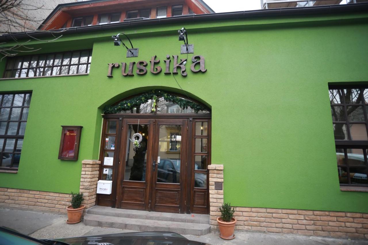 Rustika Sobe Bed and Breakfast Όσιγιεκ Εξωτερικό φωτογραφία